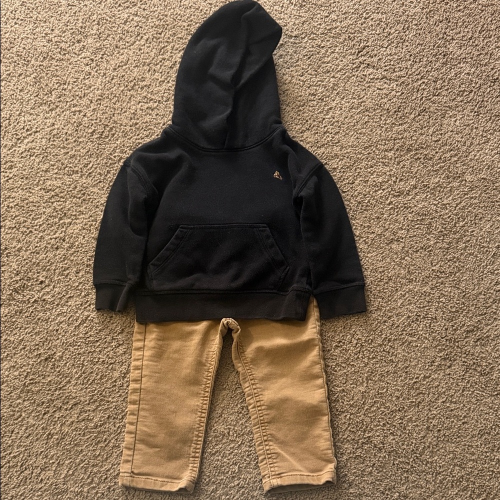 GAP Black Hoodie and Tan Pants Set